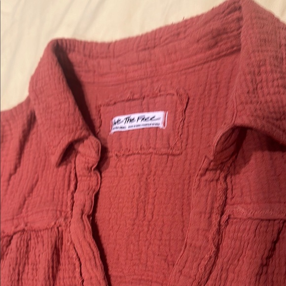 We The Free burnt orange Textured linen like cropped top - Picture 2 of 7